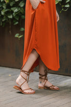 Cargar imagen en el visor de la galería, Vestido Alma Multiproposito - mandarina
