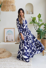 Cargar imagen en el visor de la galería, Vestido Violeta Hojas
