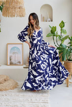 Cargar imagen en el visor de la galería, Vestido Violeta Hojas
