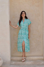 Cargar imagen en el visor de la galería, Vestido Paz Verde
