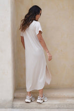 Cargar imagen en el visor de la galería, Vestido Nairobi Crema
