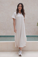 Cargar imagen en el visor de la galería, Vestido Nairobi Crema
