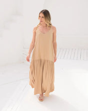 Cargar imagen en el visor de la galería, Vestido Marcia Sahara
