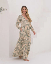 Cargar imagen en el visor de la galería, Vestido Nevada Lia Verde
