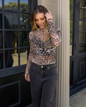 Cargar imagen en el visor de la galería, Blusa Jacky Dubai
