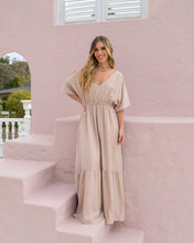 Cargar imagen en el visor de la galería, Vestido Elodia Plane Sand
