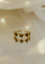 Cargar imagen en el visor de la galería, Anillo Magia Lunar
