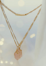 Cargar imagen en el visor de la galería, Collar Cuarzo Rosa - Piedra del Amor Incondicional
