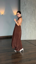 Cargar imagen en el visor de la galería, VESTIDO LIRIO BROWN
