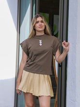 Cargar imagen en el visor de la galería, Anne 3 corazones Cafe
