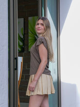 Cargar imagen en el visor de la galería, Anne 3 corazones Cafe
