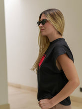 Cargar imagen en el visor de la galería, Anne Corazón Estampado Negro
