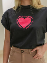 Cargar imagen en el visor de la galería, Anne Corazón Estampado Negro
