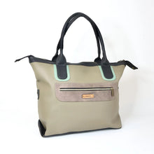 Cargar imagen en el visor de la galería, Tote Poket Beige
