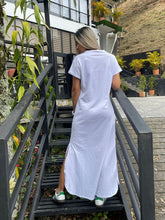 Cargar imagen en el visor de la galería, Vestido Celia Blanco
