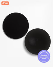 Cargar imagen en el visor de la galería, Cubre Pezón de Silicona Negro - Nipskin

