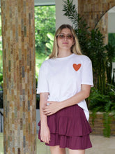 Cargar imagen en el visor de la galería, Camiseta Dina corazón amor Blanco
