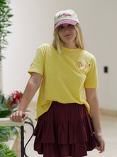 Cargar imagen en el visor de la galería, Camiseta Dina corazón doble Mantequilla
