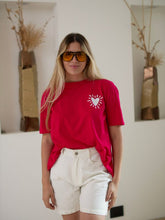 Cargar imagen en el visor de la galería, Camiseta Dina corazon destellos Rojo
