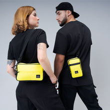 Cargar imagen en el visor de la galería, Palomino Hipbag Riñonera práctica y versátil

