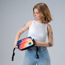Cargar imagen en el visor de la galería, Taganga Hipbag Riñonera Bolso Manos Libres
