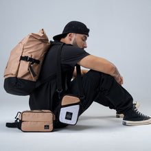 Cargar imagen en el visor de la galería, Tatacoa Hipbags Riñoneras y Cinturón Bolsas
