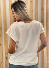 Cargar imagen en el visor de la galería, Blusa Rosario Crudo
