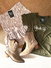 Cargar imagen en el visor de la galería, FALDA CORTA PITÓN
