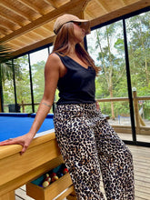 Cargar imagen en el visor de la galería, Blusa Tiana Negro
