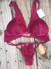 Cargar imagen en el visor de la galería, Conjunto Bralette 1302
