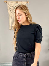 Cargar imagen en el visor de la galería, Camiseta Gabriela
